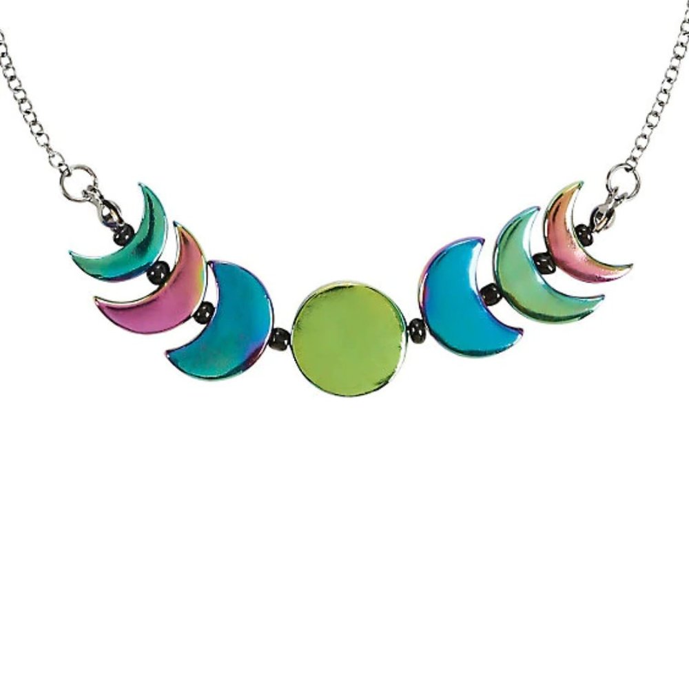 ISO Hot Topic Moon phase necklace